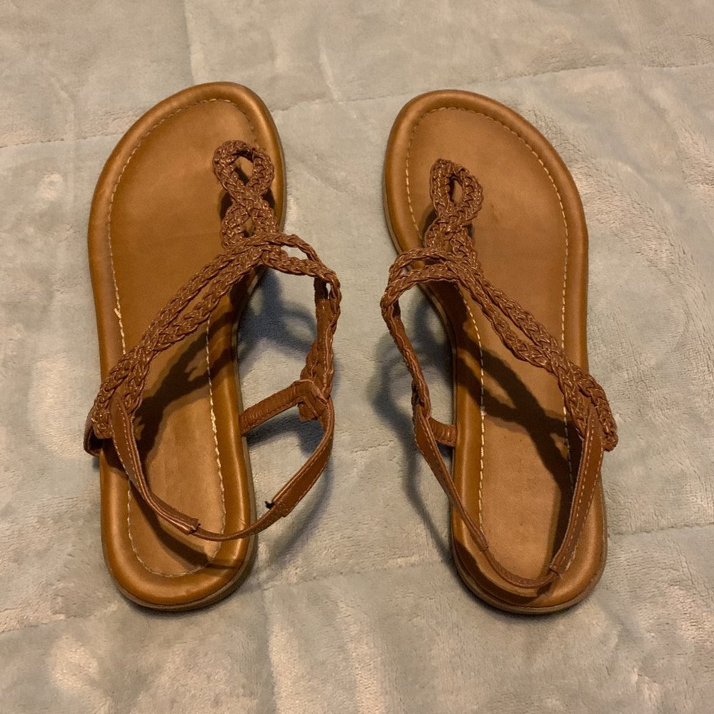 Size 8 Tan Sandals